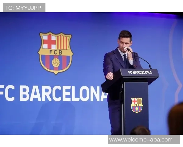 梅西神秘现身诺坎普引发热议超巴萨官方宣传效果