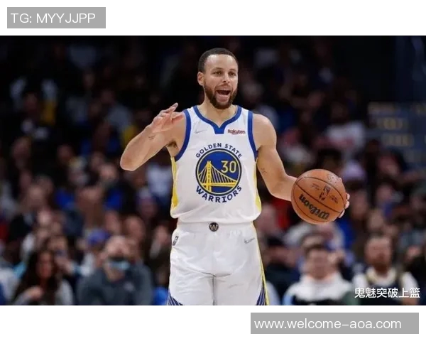 库里警惕对手利用失误增加压力轻松得分机会将不断被施加 库里警惕对手利用失误增加压力轻松得分机会将不断被施加